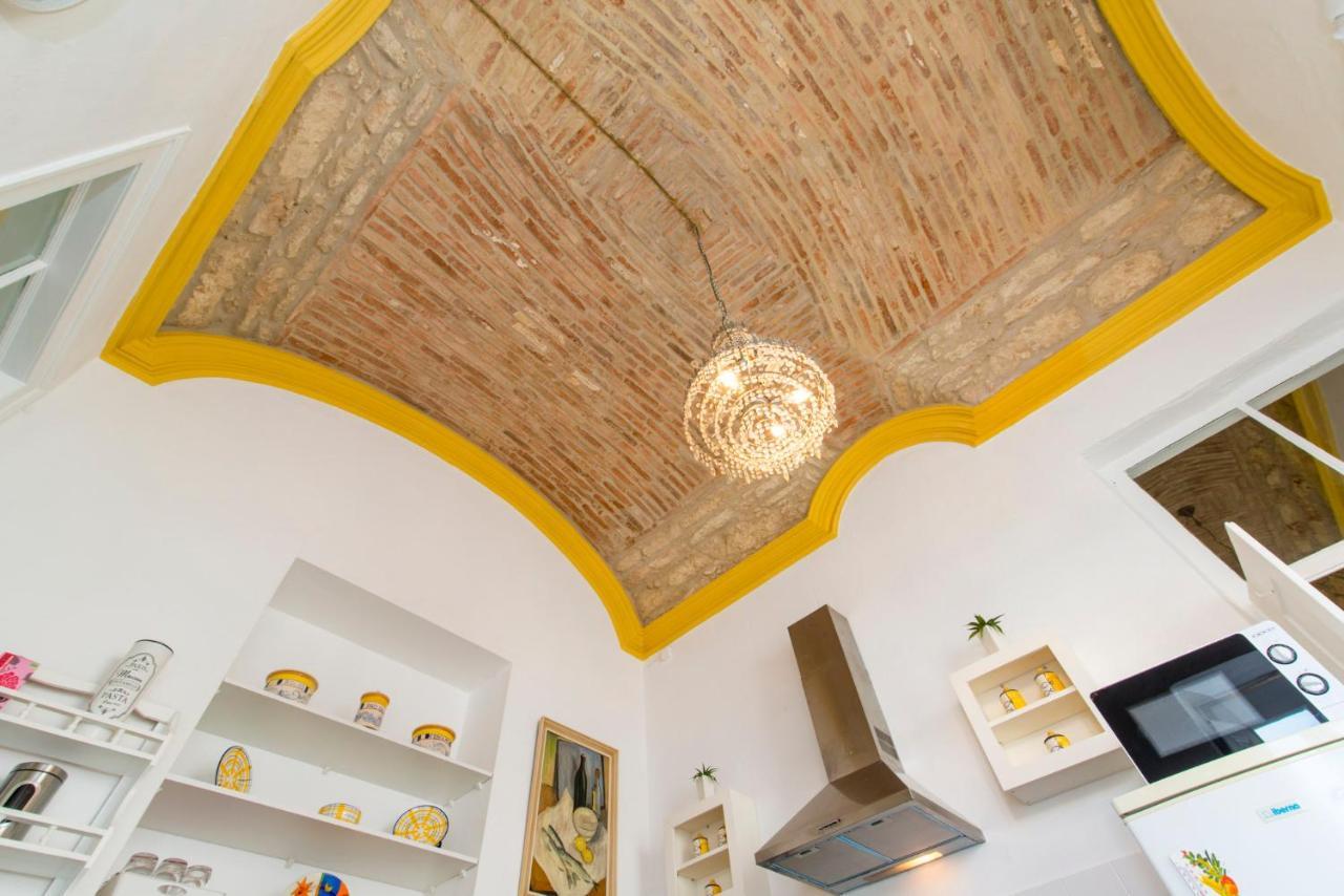 Charming Town House Just 500M From The Marina And Its Well Known Typical Market Olhão Exterior foto