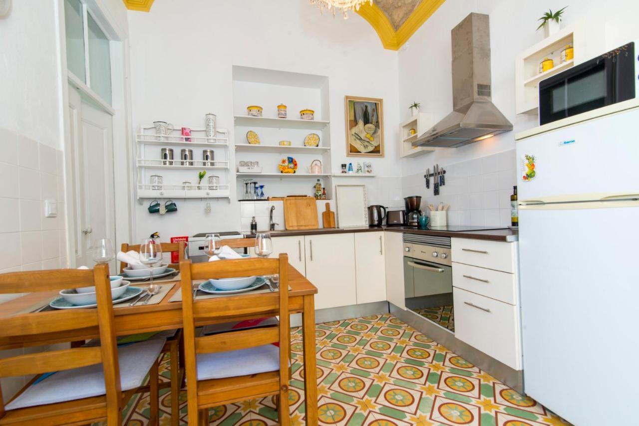 Charming Town House Just 500M From The Marina And Its Well Known Typical Market Olhão Exterior foto